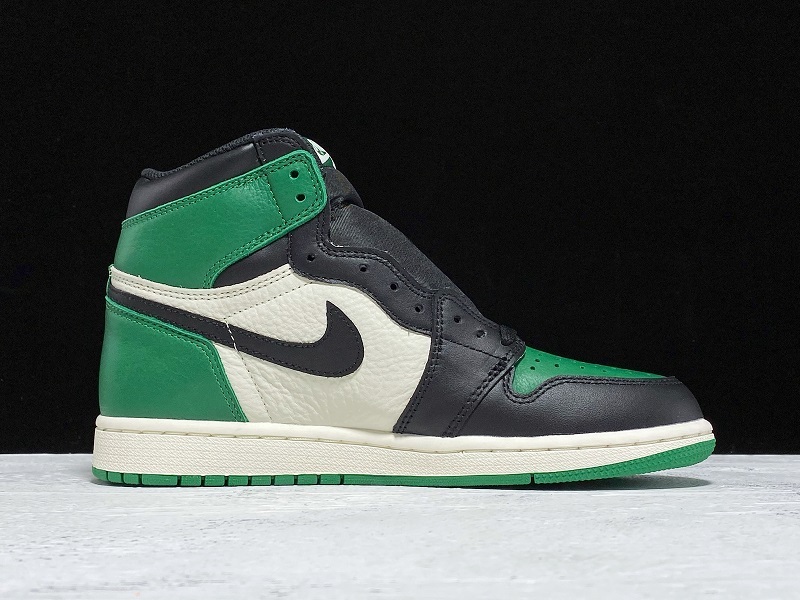 Get Air Jordan 1 Retro High Og Pine Green/Black 17