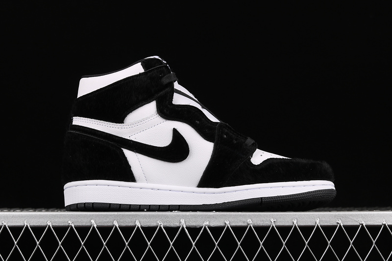 Get Air Jordan 1 High Og Twist Black/Black-Metallic Gold-White 5