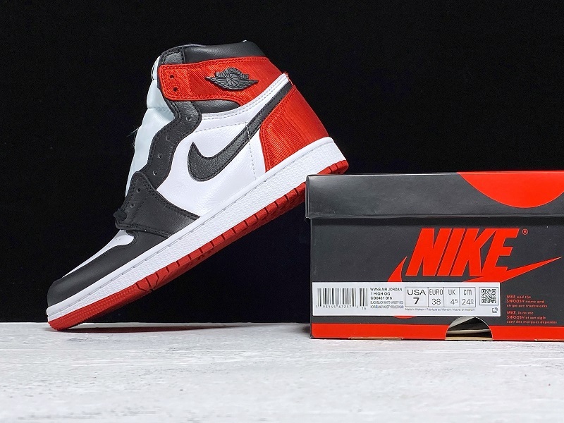 Get Air Jordan 1 Retro High Satin Black Toe Black/White 7