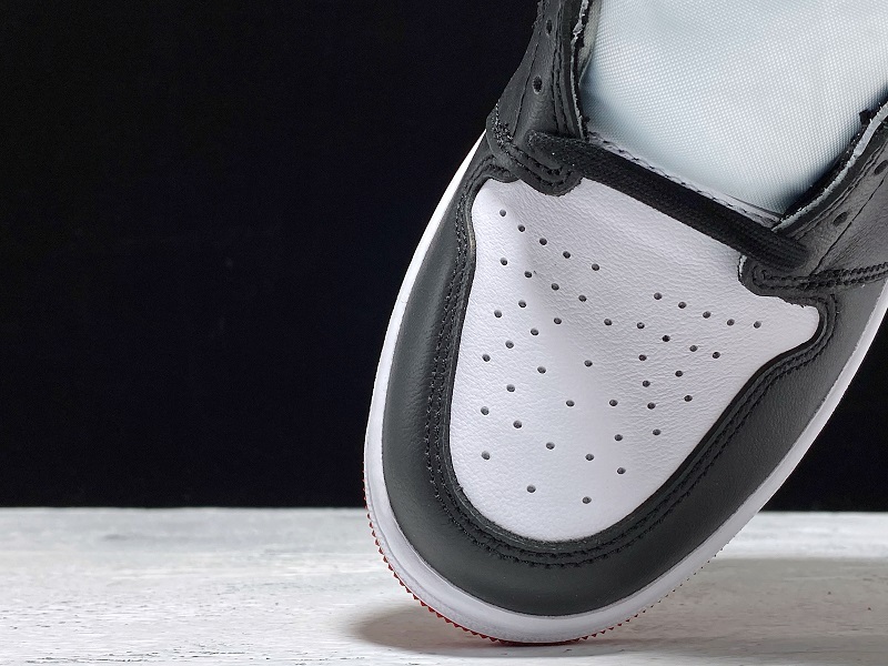 Get Air Jordan 1 Retro High Satin Black Toe Black/White 17