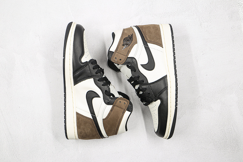 Air Jordan 1 Retro High Og Sail/Dark Mocha/Black/Black 13