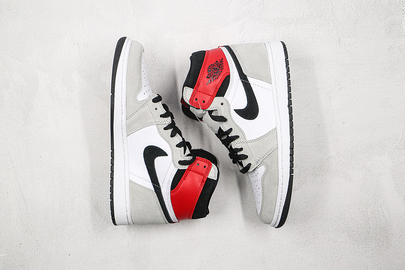 Air Jordan 1 Retro High Og White/Black/Light Smoke Grey/Varsity Red 11