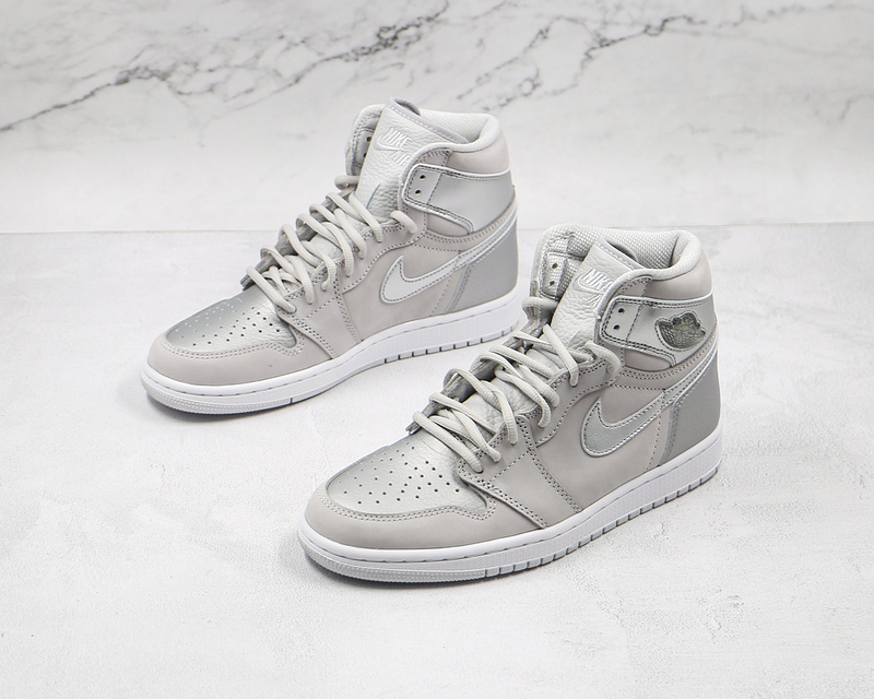 Air Jordan 1 Retro High Og Co.Jp Tokyo Neutral Grey/White/Metallic Silver 3