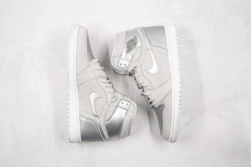 Air Jordan 1 Retro High Og Co.Jp Tokyo Neutral Grey/White/Metallic Silver 5