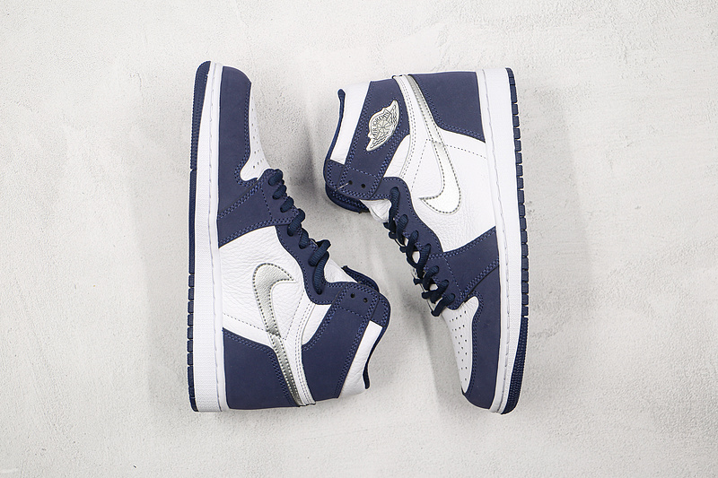 Air Jordan 1 Retro High Co.Jp White/Midnight Navy/Metallic Silver 11