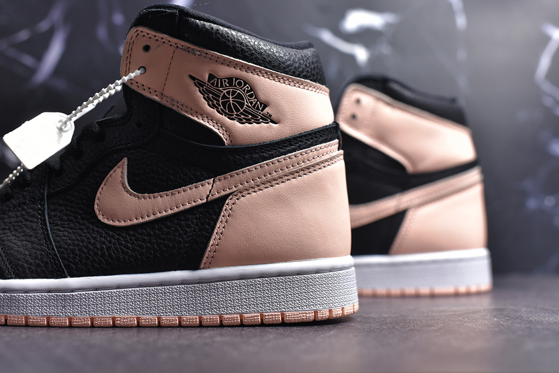 Cj Air Jordan 1 Retro High Og Crimson Tint Black/Crimson Tint-White 19