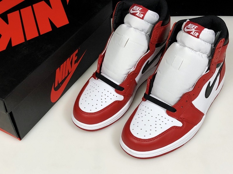 Air Jordan 1 Retro High Og Chicago White/Black-Varsity Red 13