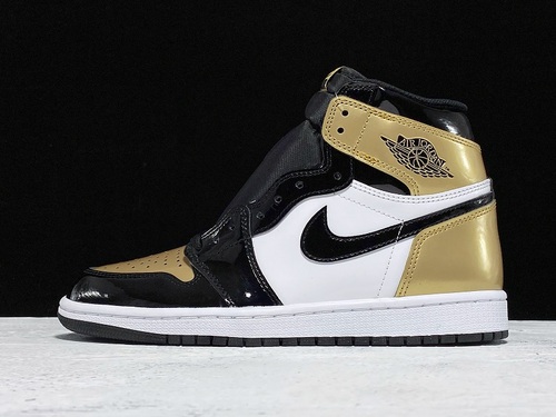 Get Air Jordan Retro 1 High Og Nrg Black/Metallic Gold 9