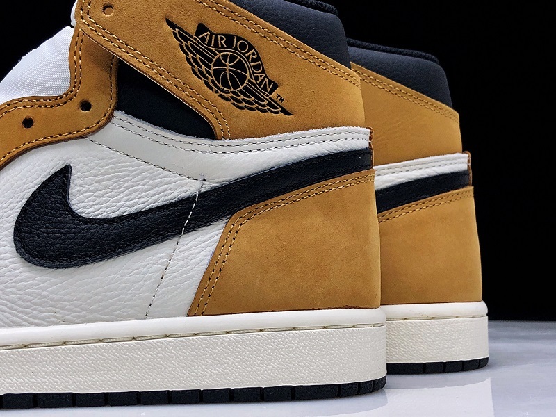 Hupu Air Jordan 1 Retro High Rookie Of The Year Golden Harvest/Black 3