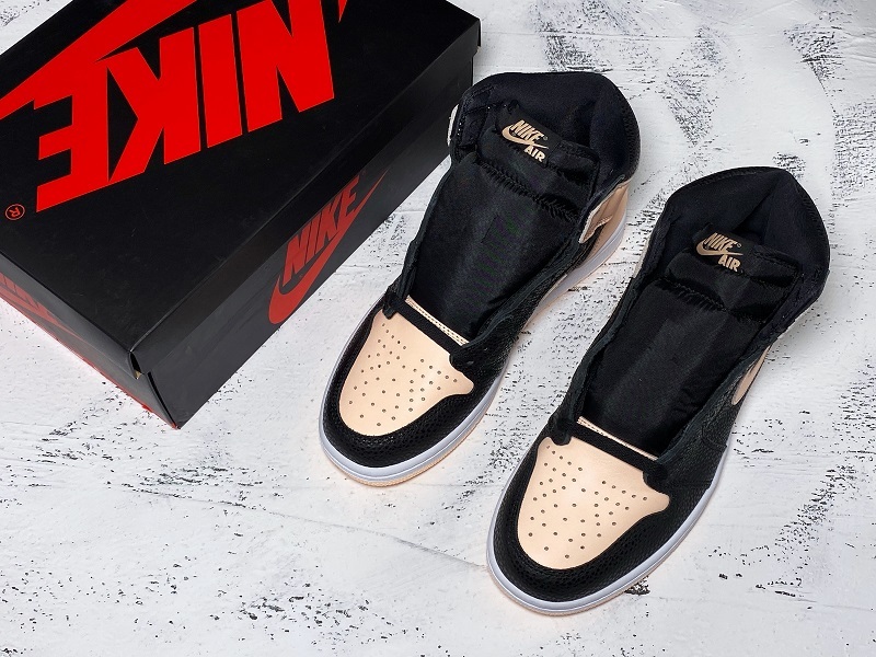 Get Air Jordan 1 Retro High Og Black/Crimson Tint-White 5