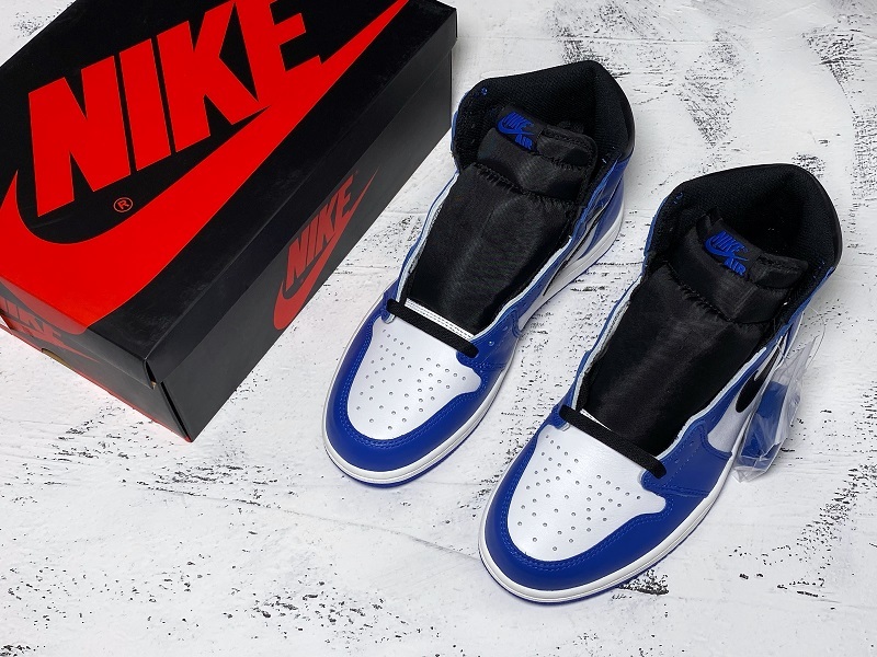 Get Air Jordan 1 Retro High Og Game Royal/Summit White-Black 19