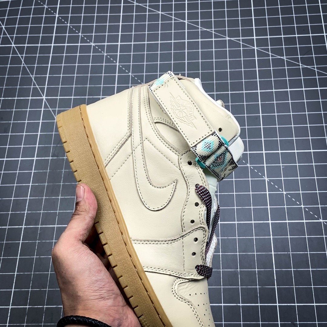 Air Jordan 1 Retro High Strap N7 Light Cream/Gum Yellow-Emerald 3