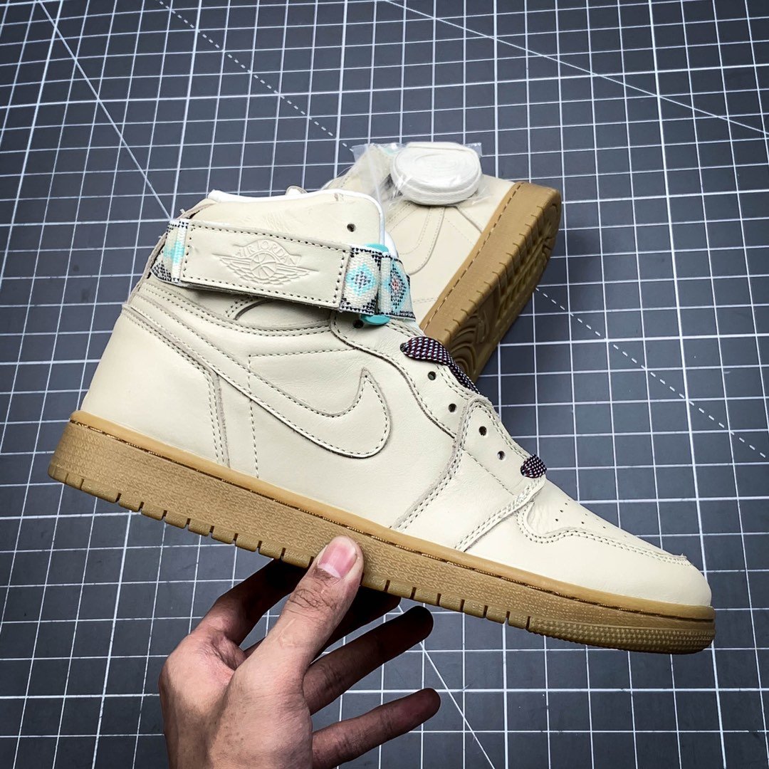 Air Jordan 1 Retro High Strap N7 Light Cream/Gum Yellow-Emerald 13