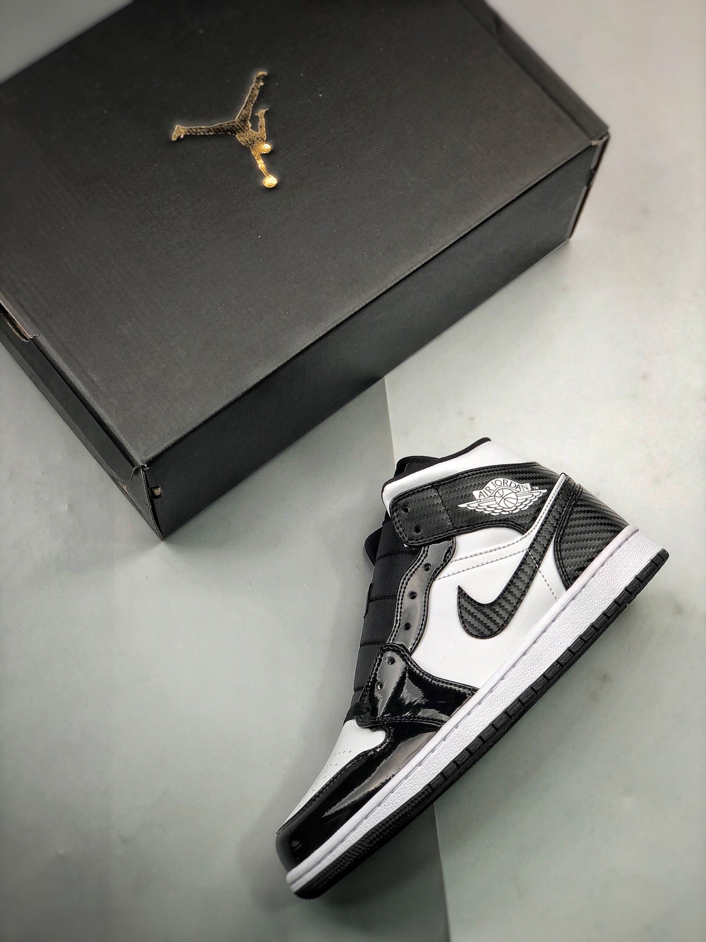 Air Jordan 1 Mid All-Star Black/Black/White 9