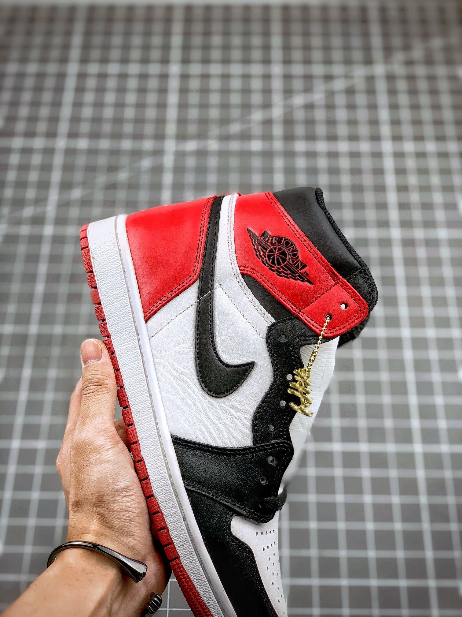 Air Jordan 1 Retro High Og Black Toe White/Black-Gym Red 15