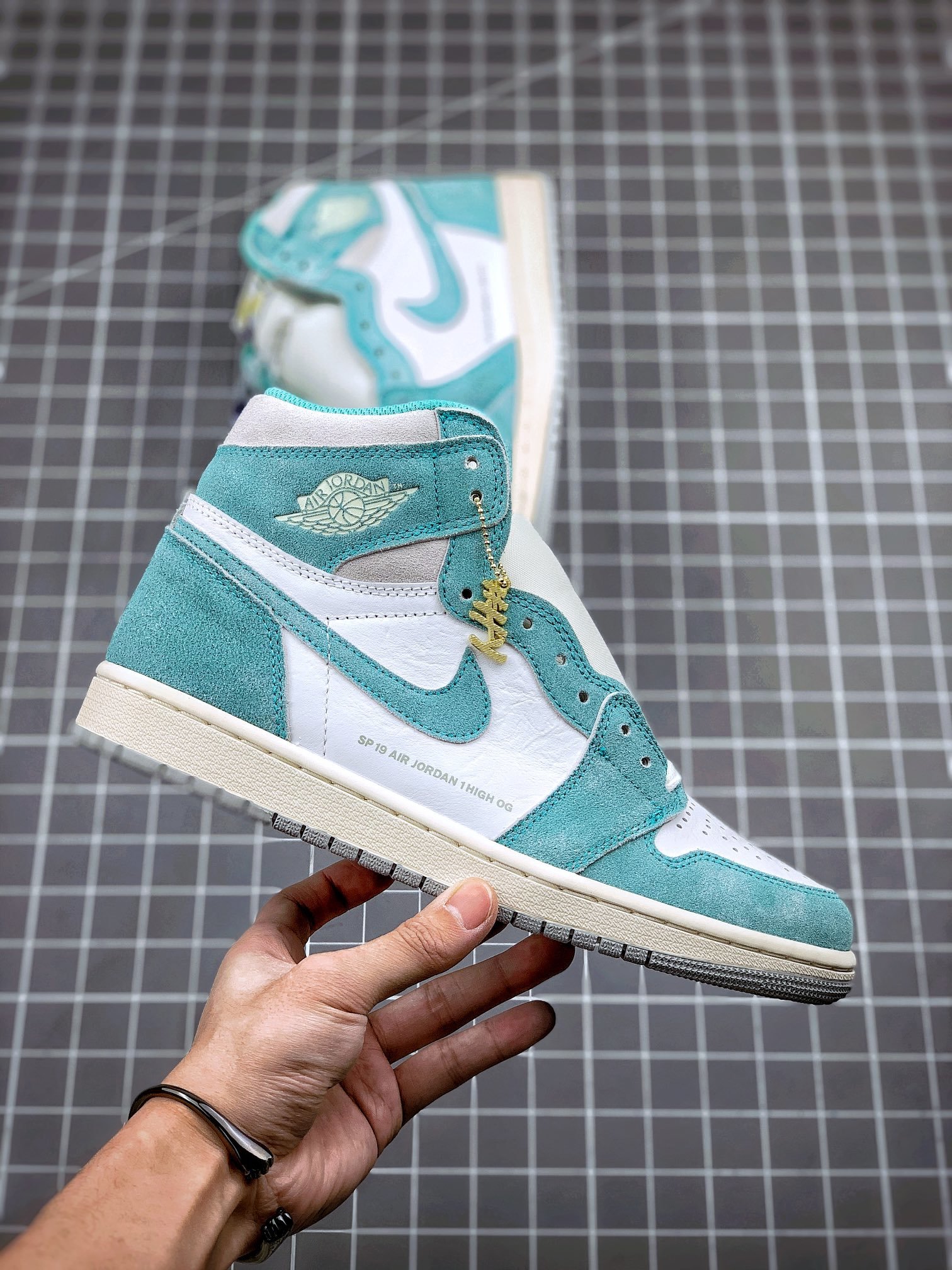 Original Quality Air Jordan 1 Retro High Turbo Green/Sail-White 9