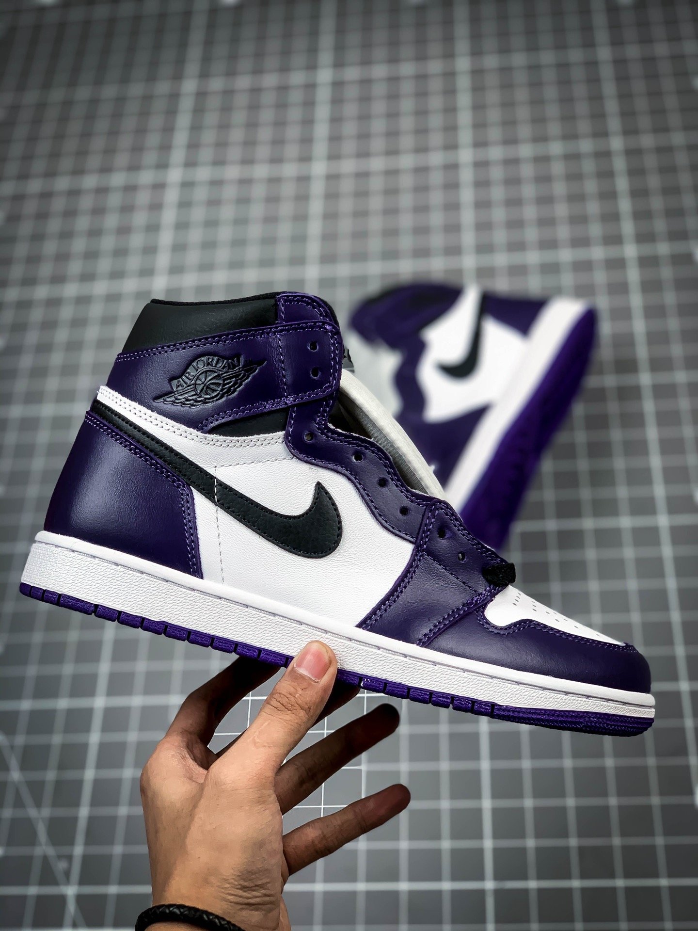 Air Jordan 1 Retro High Court Purple/White-Black 13