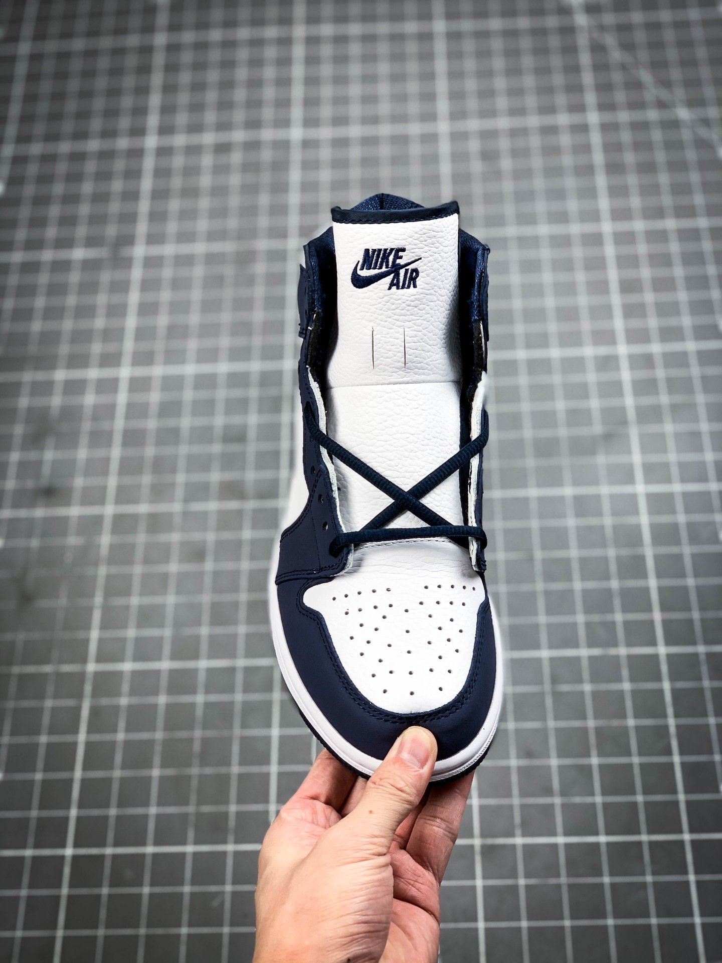 Air Jordan 1 High Og Co.Jp White/Midnight Navy-Metallic Silver 7