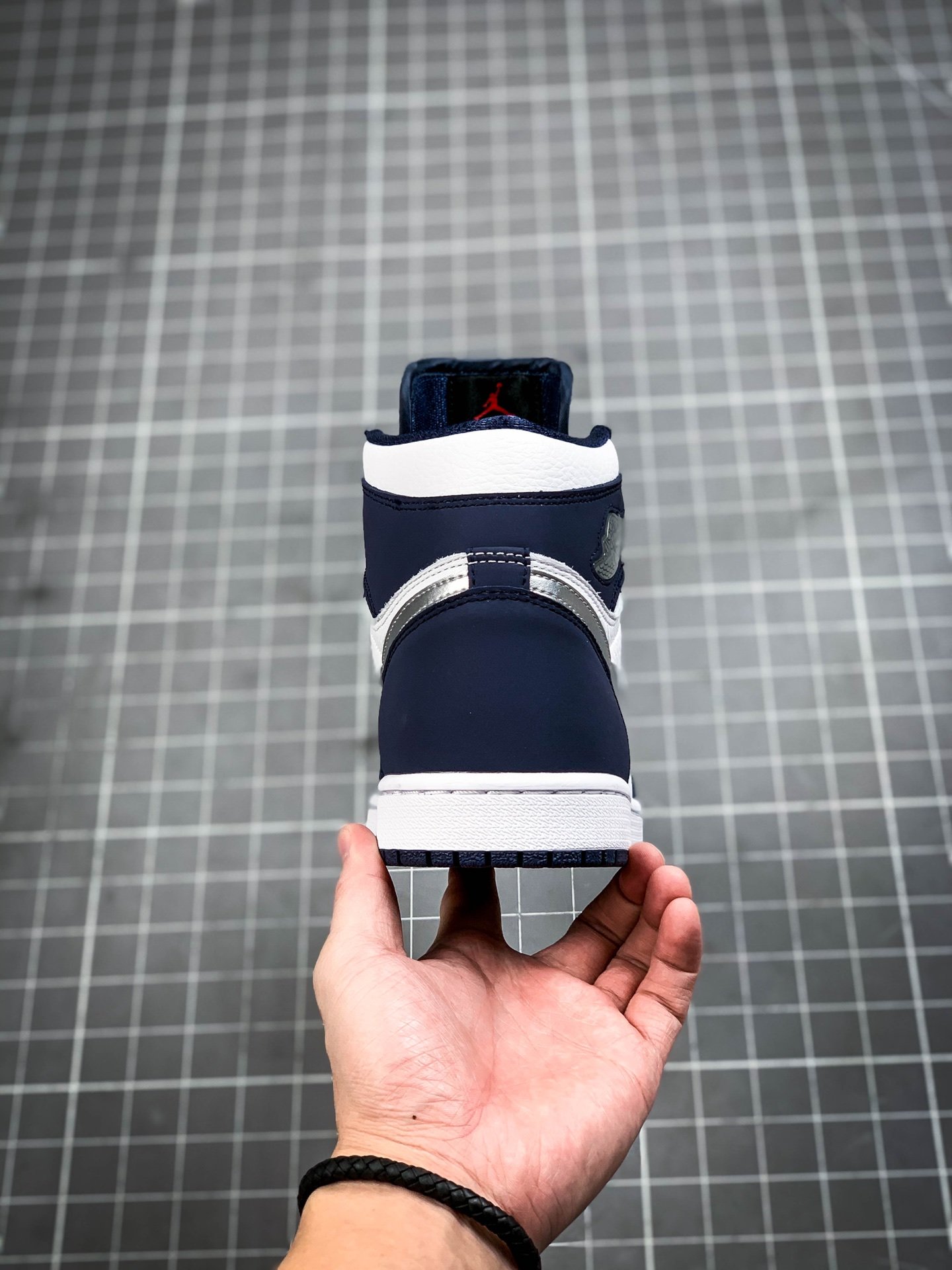 Air Jordan 1 High Og Co.Jp White/Midnight Navy-Metallic Silver 9