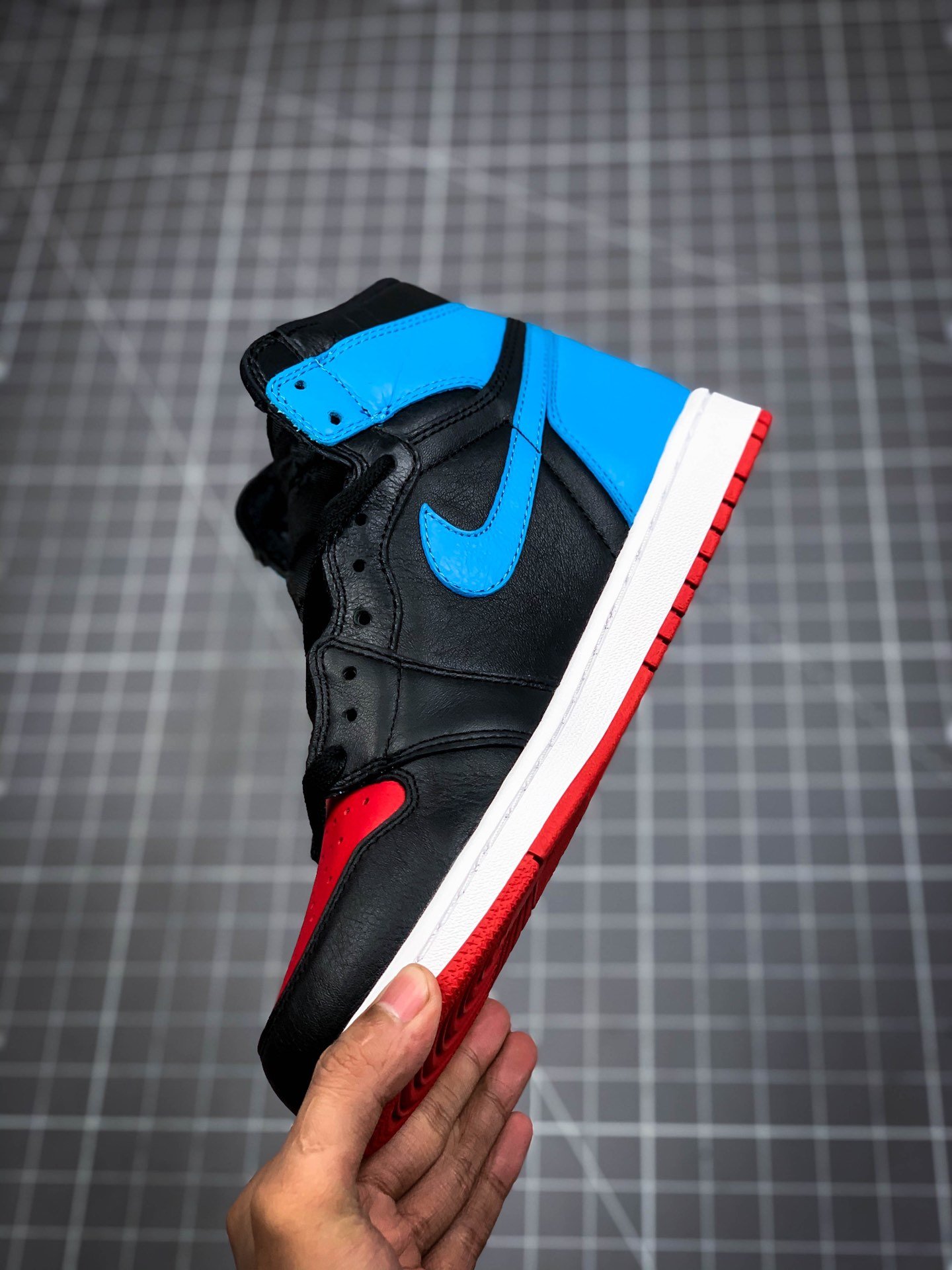 Air Jordan 1 High Unc To Chicago Black/Dark Powder Blue/Red 13