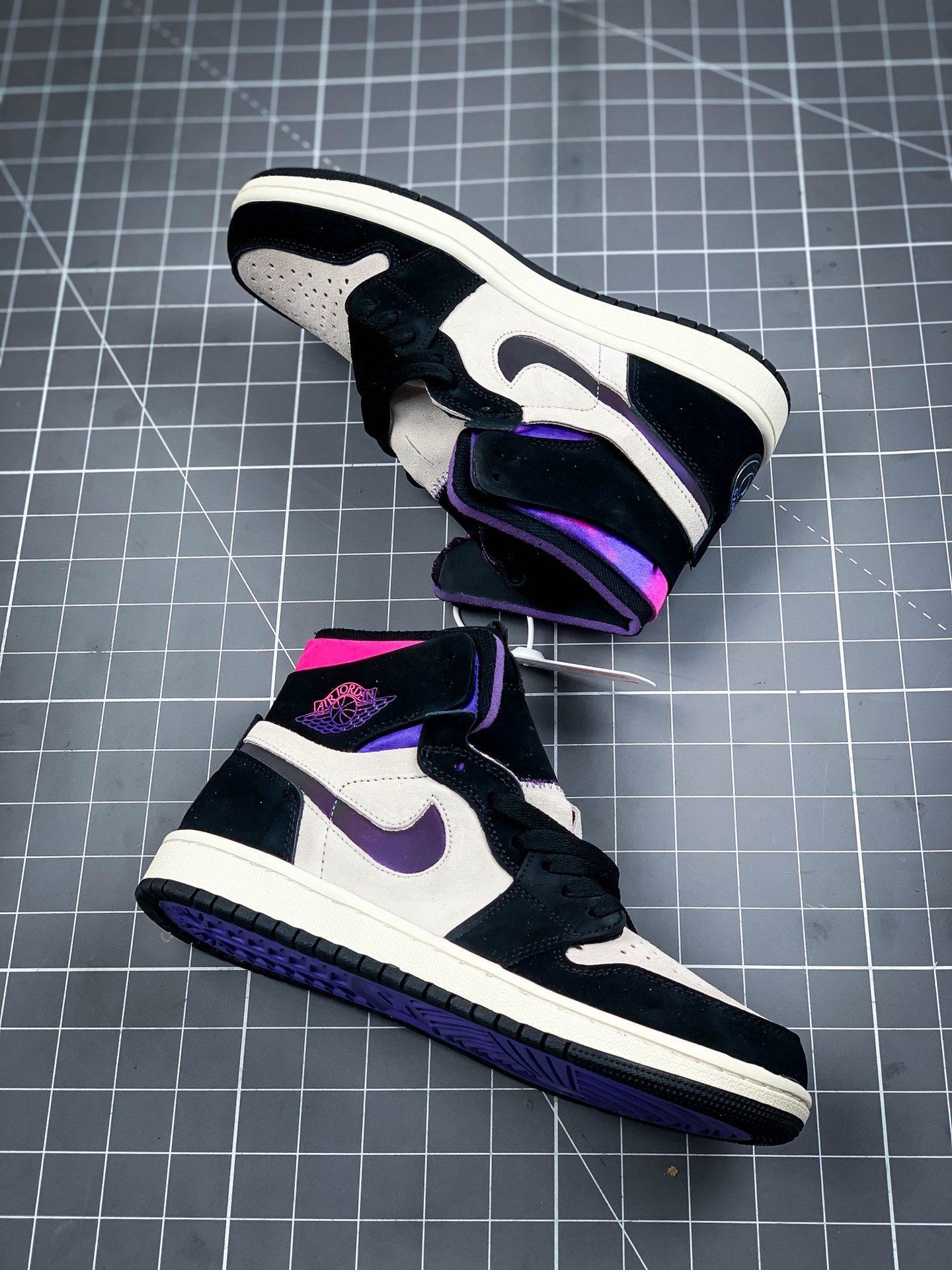 Paris Saint Germain Air Jordan 1 High Zoom Comfort White/Black/Purple/Pink 9