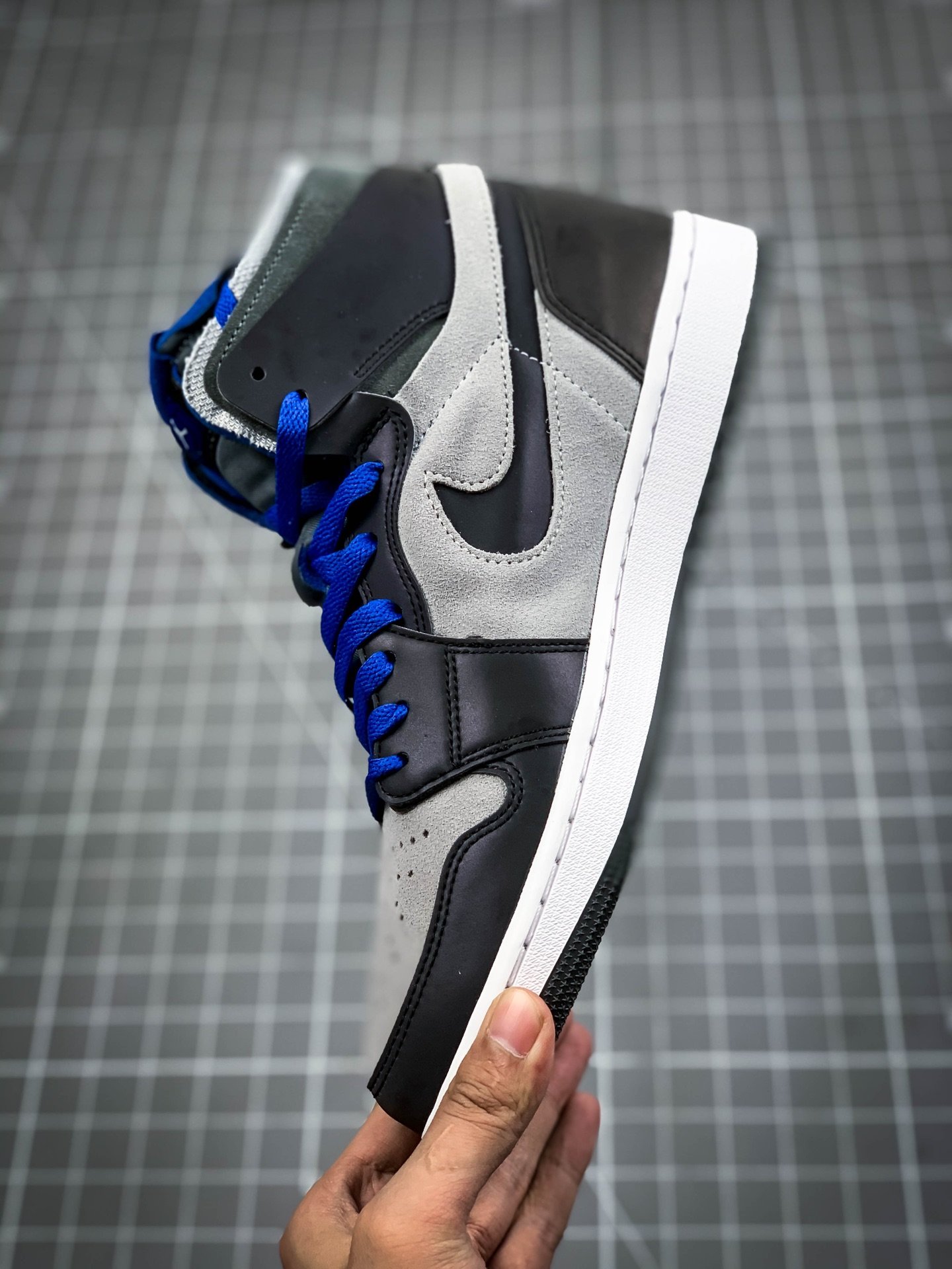 League Of Legends Air Jordan 1 Zoom Comfort World Championship 2020 Grey/Black 5