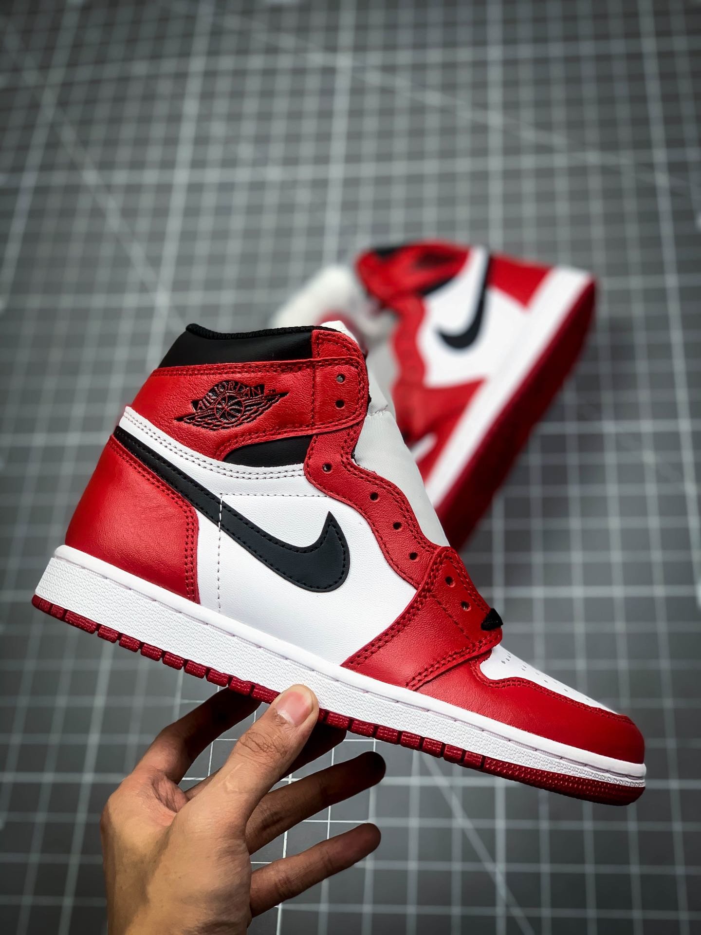 S2 Air Jordan 1 Retro High Og Chicago White/Black-Varsity Red 13