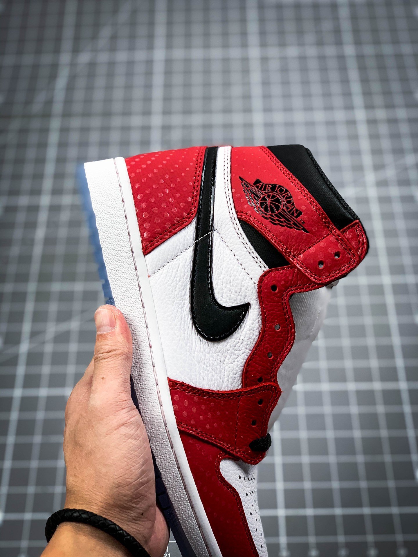 Air Jordan 1 Retro High Og White/Black/Red 5