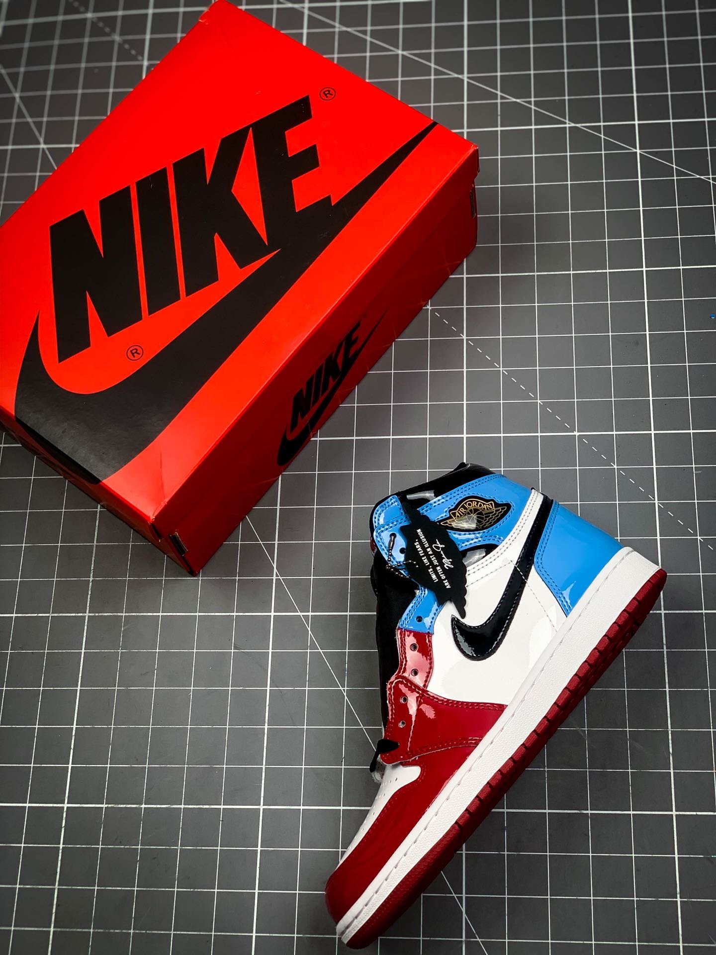 S2 Air Jordan 1 Retro Fearless Blue/White/Red 3