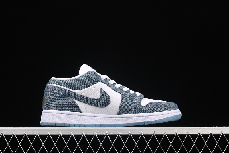 Air Jordan 1 Retro Low Denim White/White/Denim 17