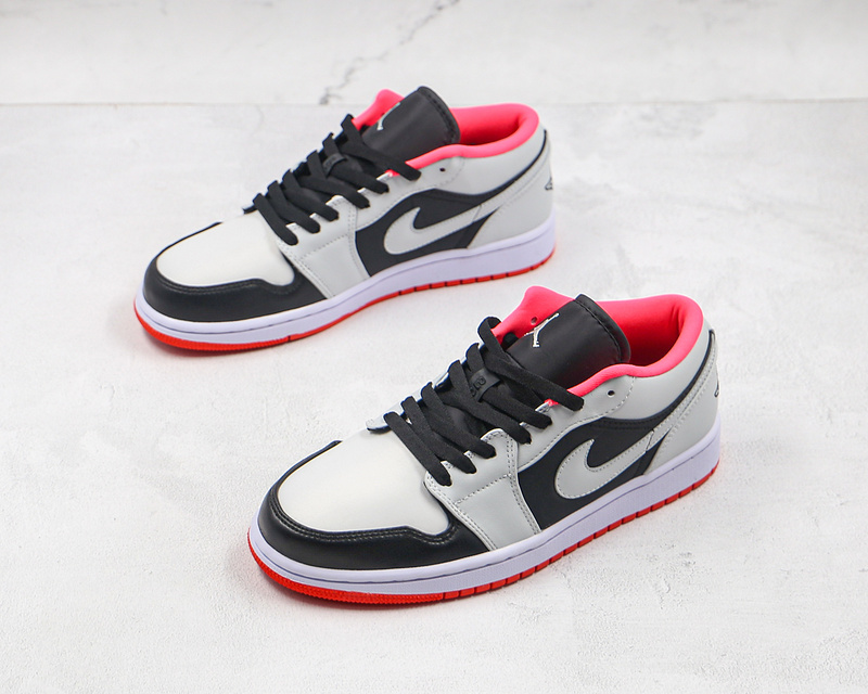 Air Jordan 1 Low Anthracite/Wolf Grey/Infrared 23 3