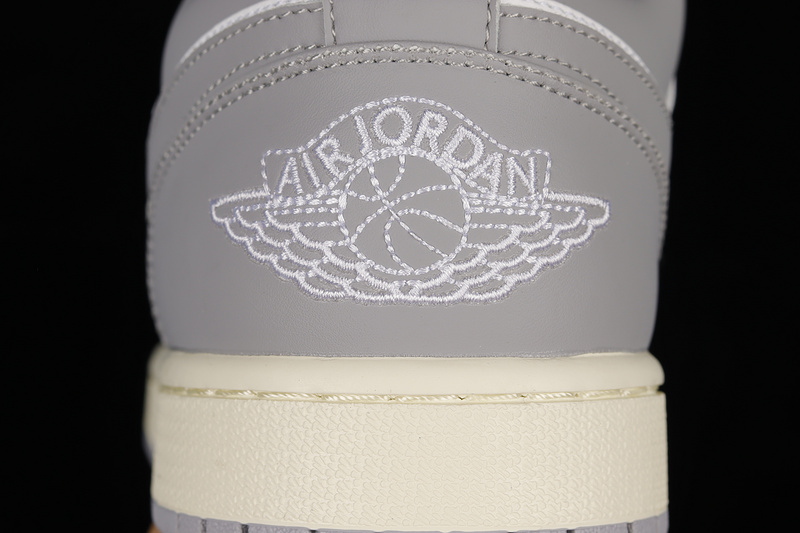 Air Jordan 1 Low Vintage Grey/White/White 3