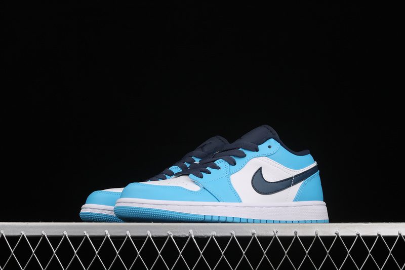 Air Jordan 1 Low Unc White/University Blue-Black 31