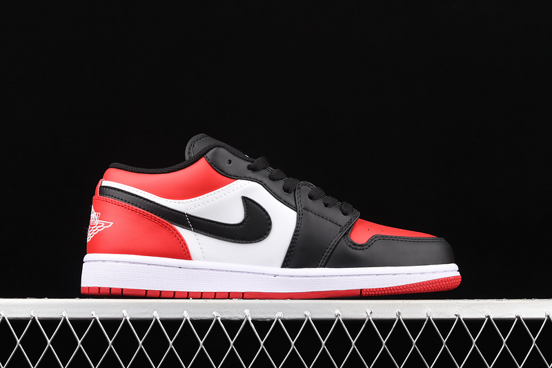 Air Jordan 1 Low Bred Toe White/Black-University Red 7