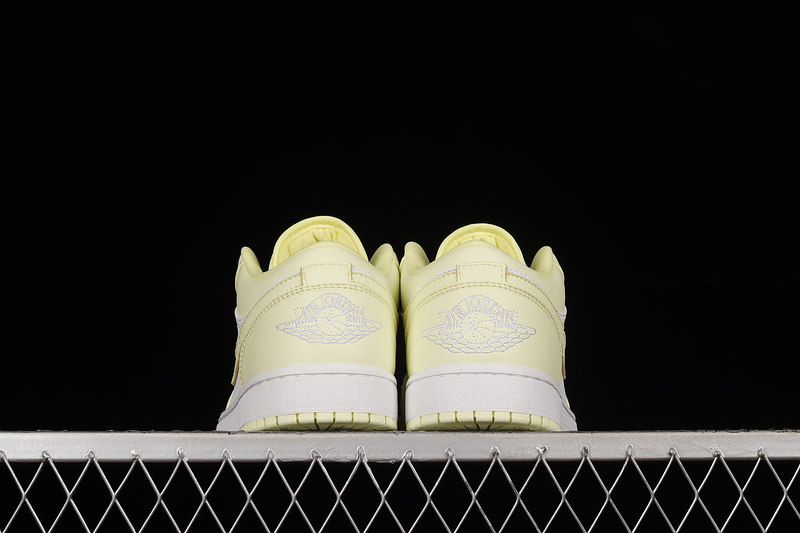 Air Jordan 1 Low Lemonade Pure Platinum/Citron Tint 25