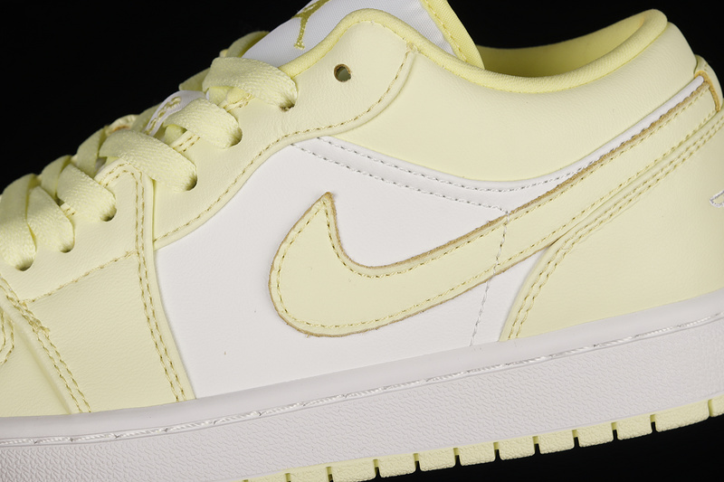 Air Jordan 1 Low Lemonade Pure Platinum/Citron Tint 27