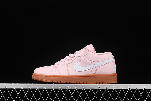 Air Jordan 1 Low Arctic Pink/White/Gum Light Brown 9