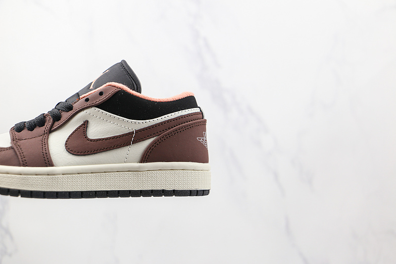 Air Jordan 1 Low Mocha Brown/White-Black 5