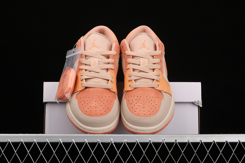 Air Jordan 1 Low Atomic Orange/Apricot Agate/White 7