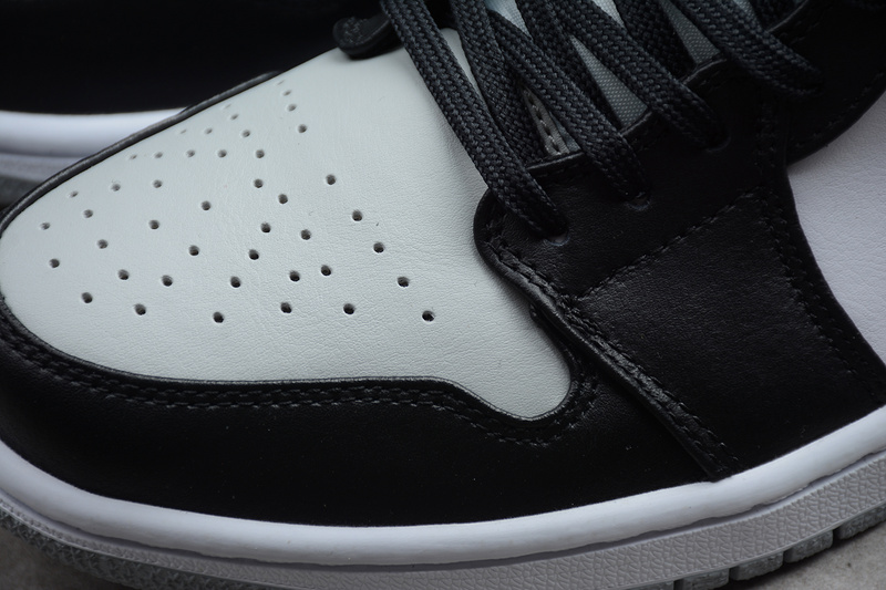 Air Jordan 1 Low Black/Black-Light Smoke Grey-White 25