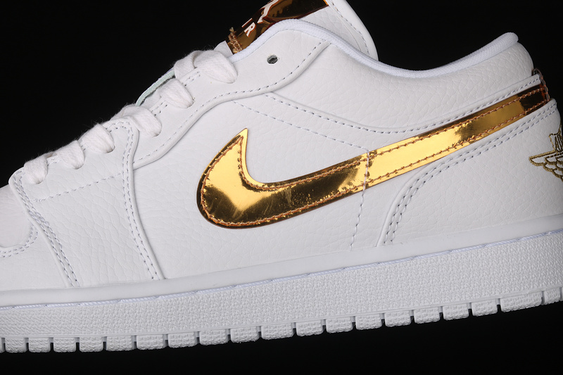 Air Jordan 1 Retro Low White/White/Metallic Gold 11