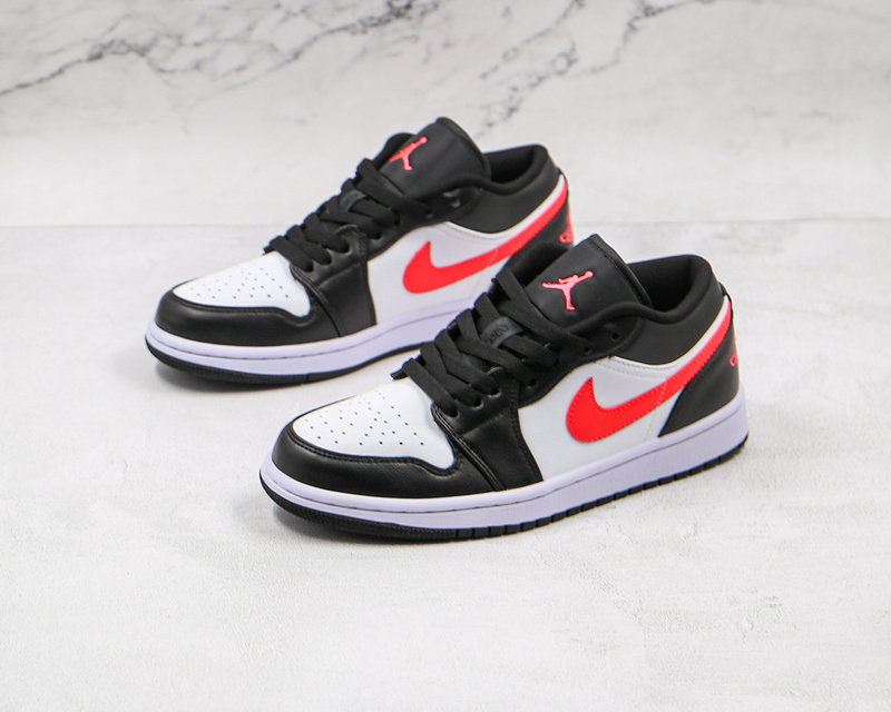 Air Jordan 1 Low Black/Siren Red/White 7