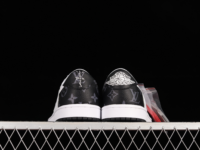 Travis Scott X Air Jordan 1 Low X L*V Black/White/Grey 5