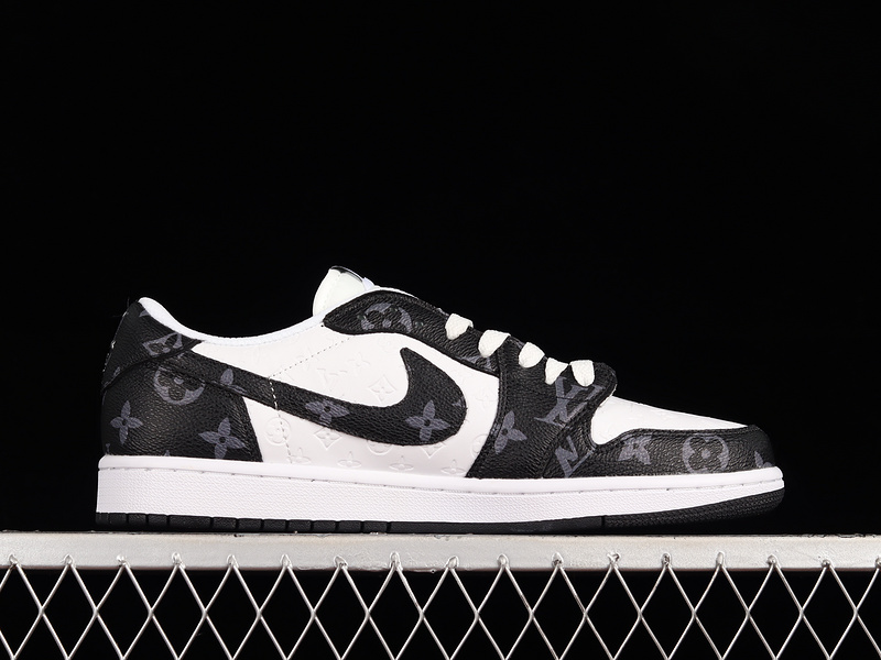 Travis Scott X Air Jordan 1 Low X L*V Black/White/Grey 13