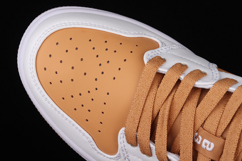 Air Jordan 1 Low White/Tan/Gum 5