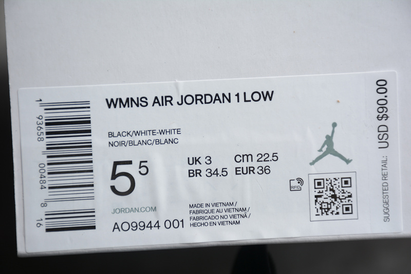 Air Jordan 1 Low Black/White 9