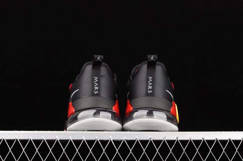 Jordan Mars 270 Low Bred Black/Reflect Silver 9