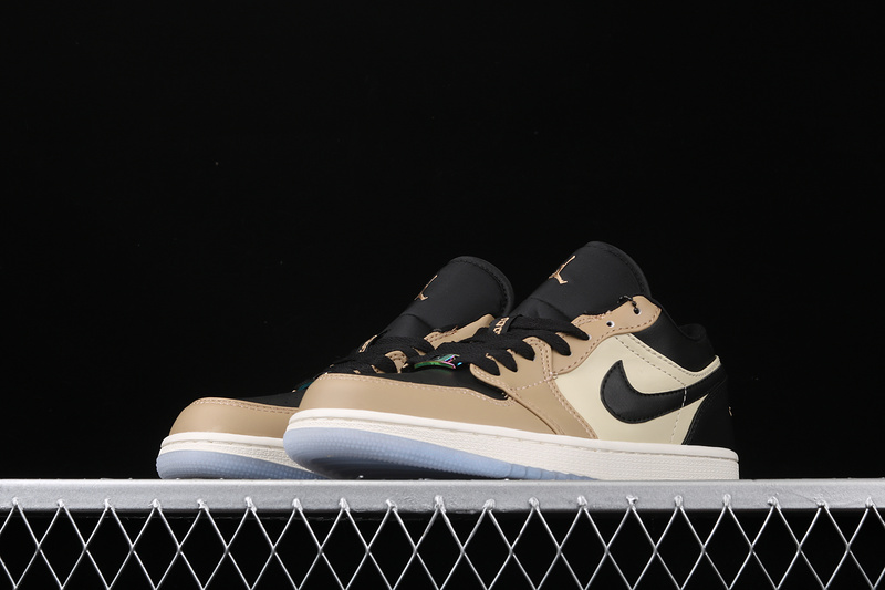 Air Jordan 1 Retro Low Og Black/Light Khaki 19