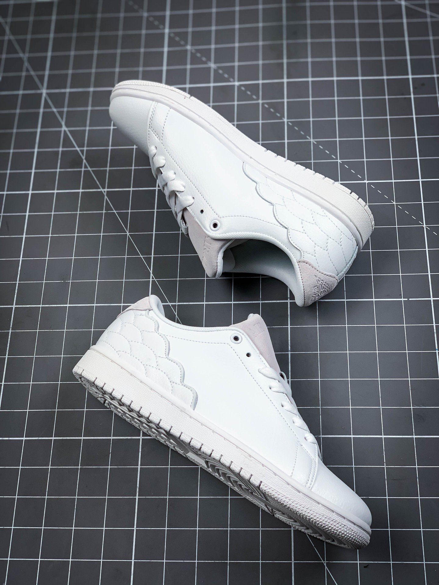 Air Jordan 1 Centre Court White On White White/White/White 17