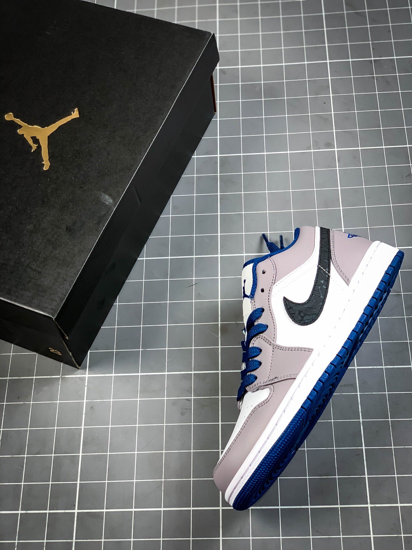 Air Jordan 1 Low White/True Blue-Cement Grey-Black 13